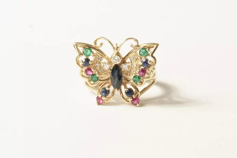 Antieke en Vintage Ringen - 80er jaren gouden ring vlinder edelstenen
