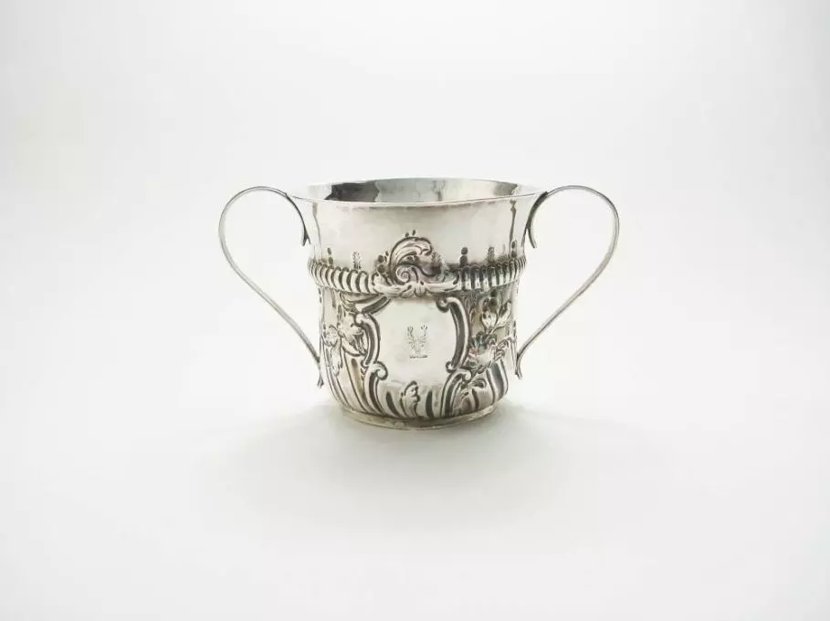 Antiek zilver overig - Th. Morly silver cup 1773