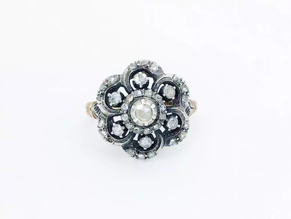 Antieke en Vintage Ringen - antieke roosdiamanten ring .Anita Potters.