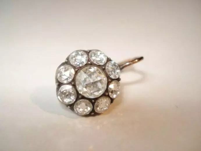 Antieke en Vintage Oorbellen - diamanten oorbel