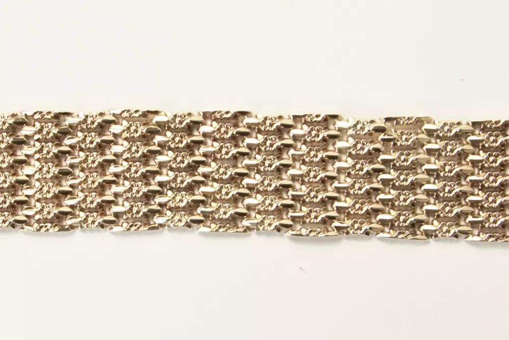 Antieke en Vintage Kettingen en Armbanden - geelgouden armband breed klassiek