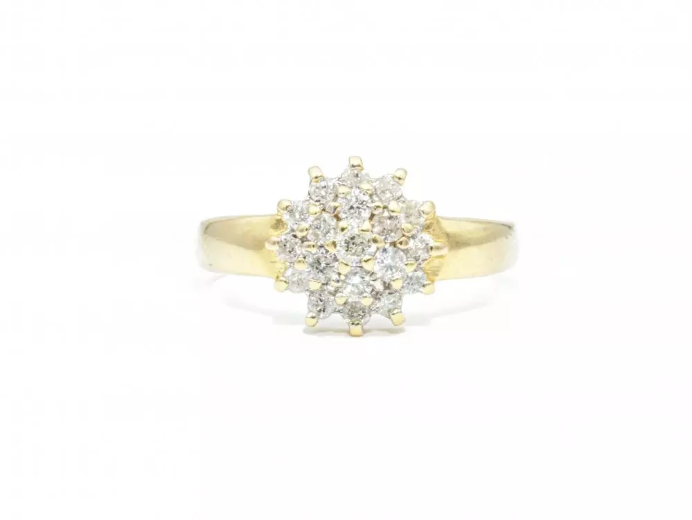 Antieke en Vintage Ringen - geelgouden entourage ring diamant