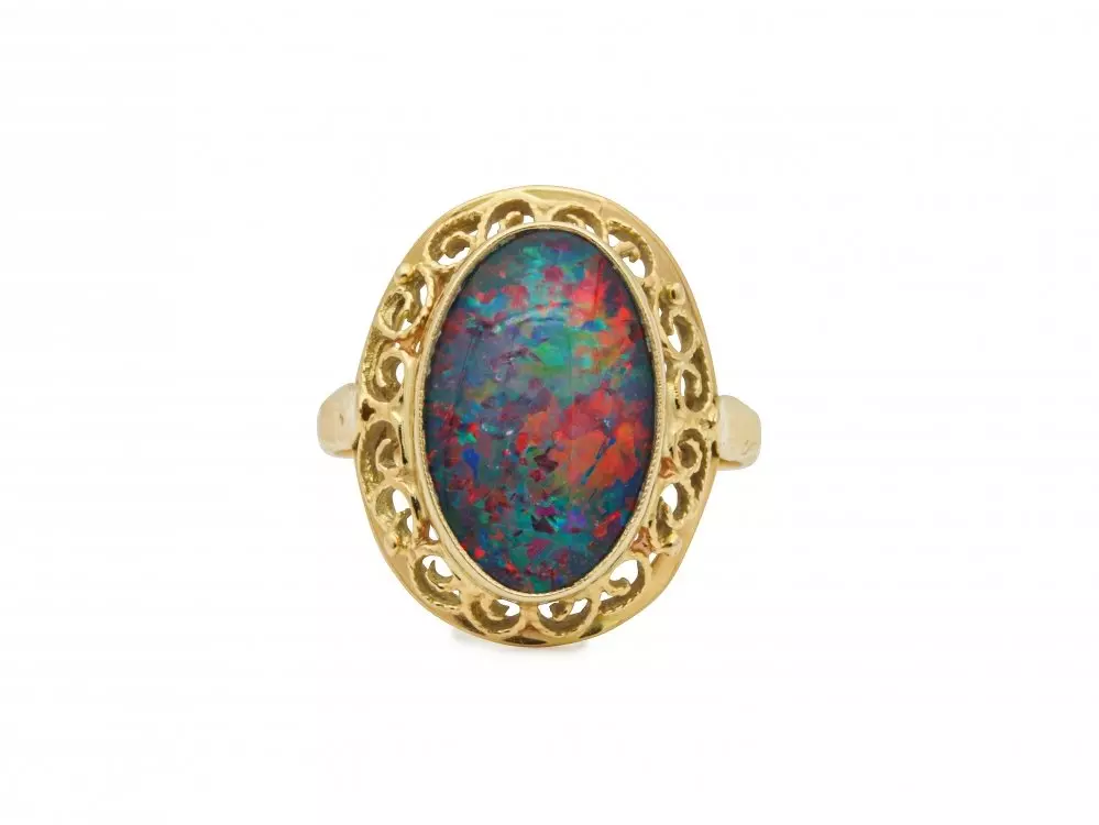 Antieke en Vintage Ringen - gouden vintage ring opaal