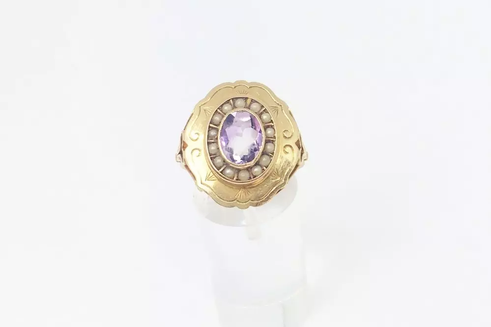 Antieke en Vintage Ringen - klassieke ring geelgoud amethist