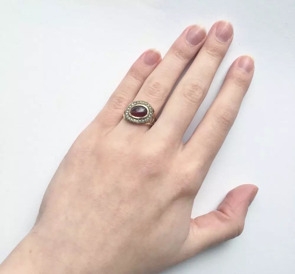 Antieke en Vintage Ringen - victoriaanse ring granaat