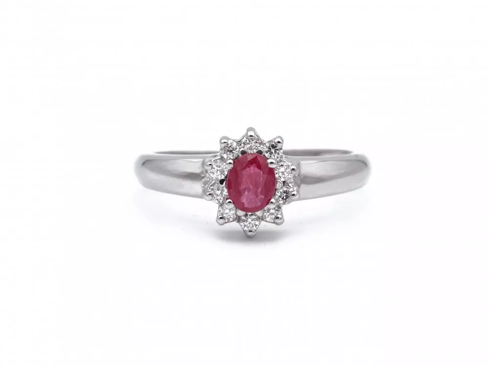Antieke en Vintage Ringen - wigouden ring robijn diamant