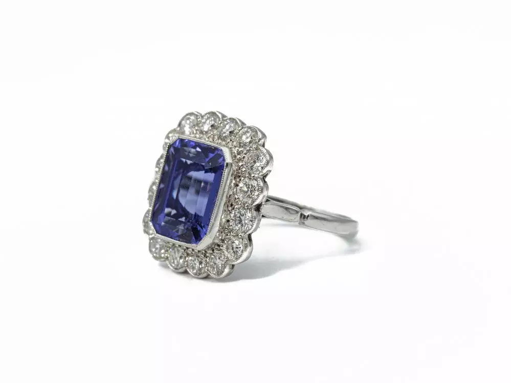 Antieke en Vintage Ringen - witgouden 18 krt. ring tanzaniet diamant