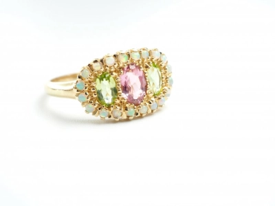 geelgouden ring opaal peridot roze tourmalijn